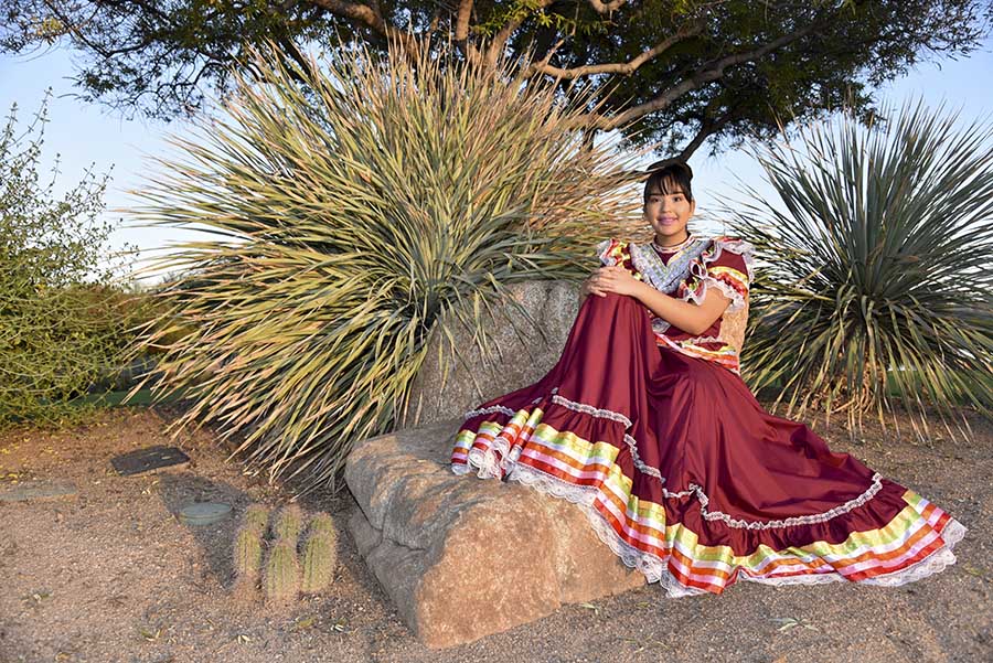 professional photography session for quinceañera